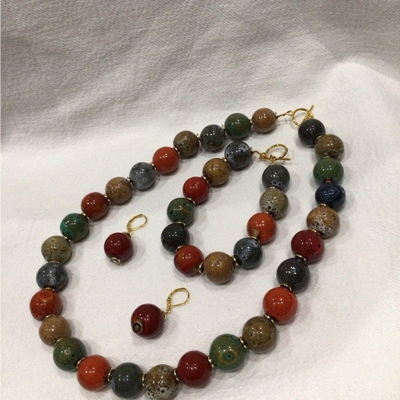 Tribal Earth Toned Colorful Beaded Necklace, Bracelet, and Earring Set - Picture 11 of 14